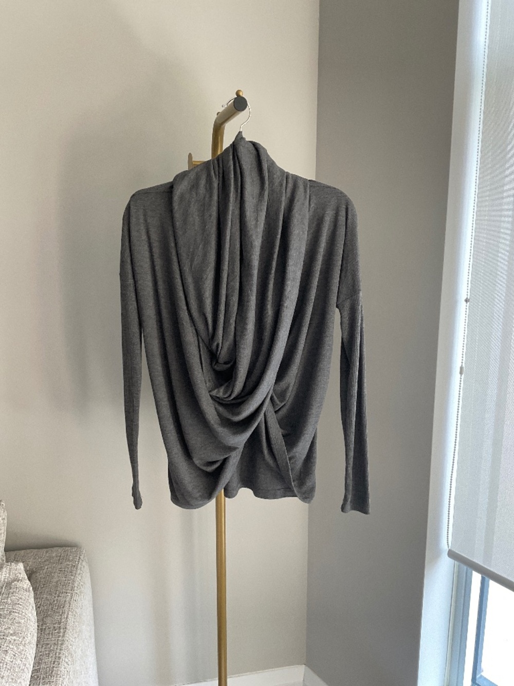 ALO Yoga Wrap shirt